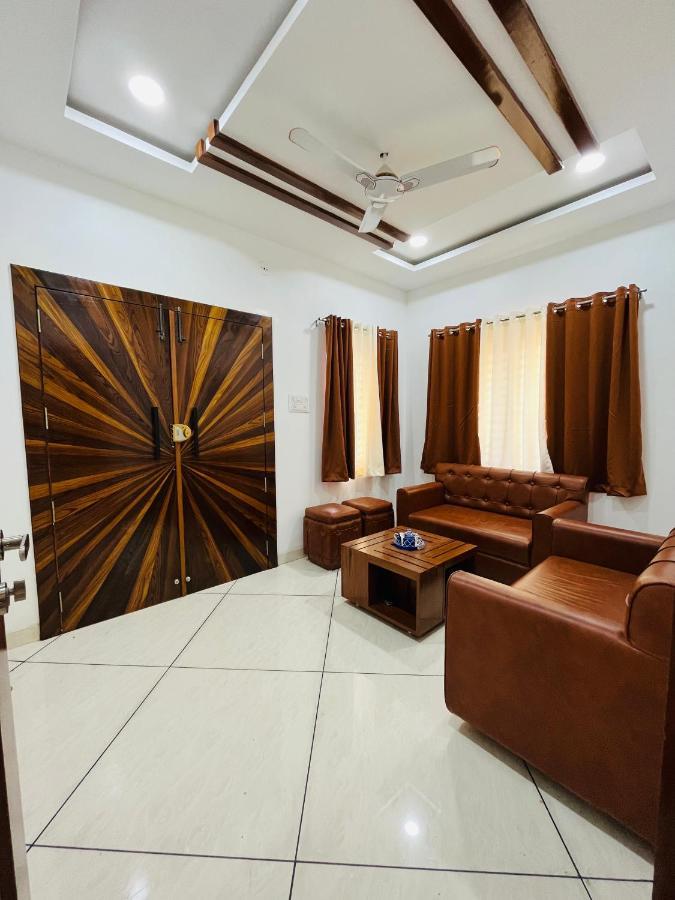 Shyam Sudha Home Stay Удджайн Экстерьер фото